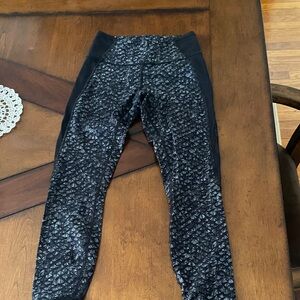 Lululemon Athletica Black Patterned Leggings